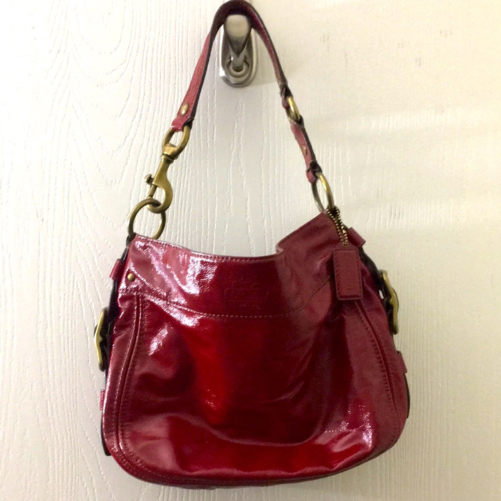 Red Coach Zoe hobo purse w/wallet